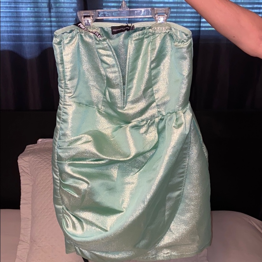 Mint textured glitter V bar bodycon dress